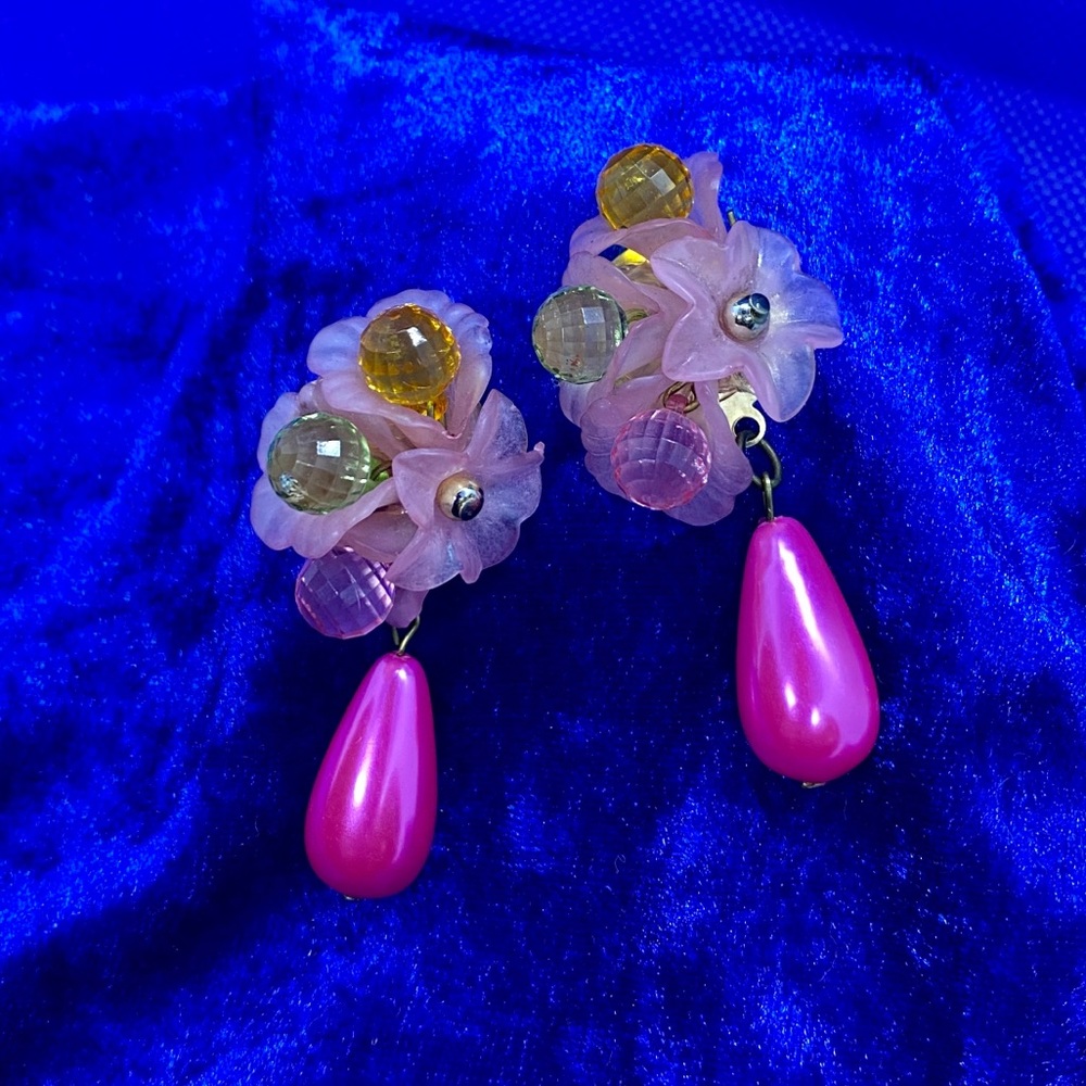 🔴Fashion Earrings $5 OR 3 🔴 for $12